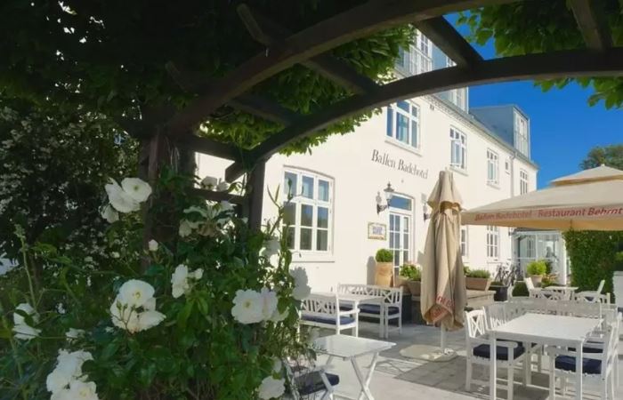 Ballen Badehotel
