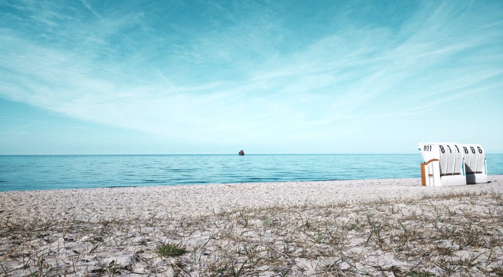 afslappende stemning ved havet